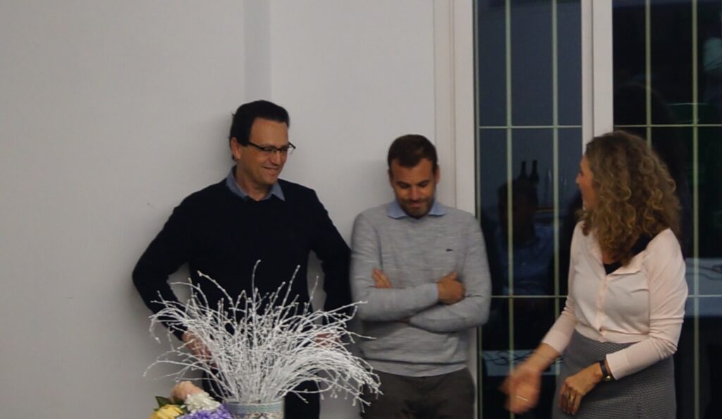 Aperitivo rinforzato - Presentazione Start Up